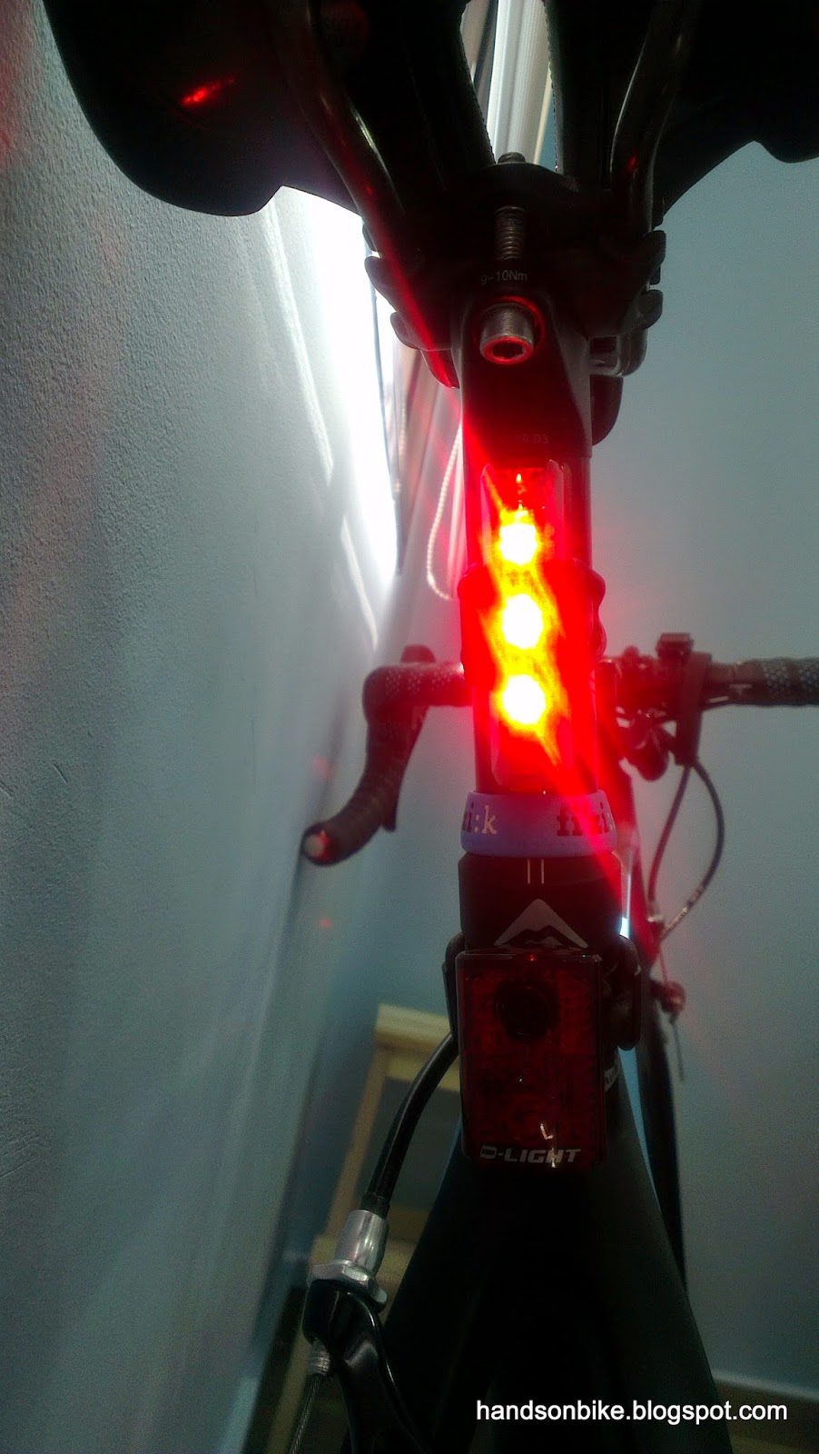 Hands On Bike Topeak RedLite Aero Rear Light