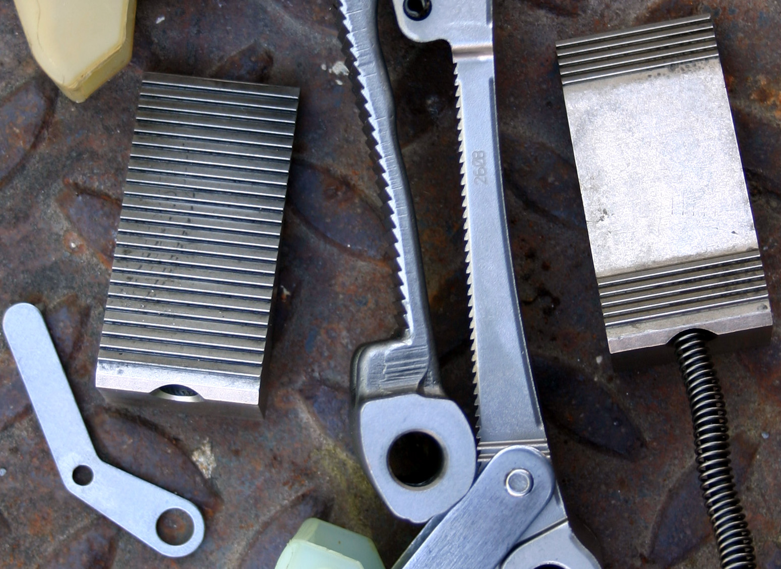 **battlead**: 01**SE Compensator