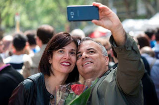 Las selfies perjudican las relaciones de pareja