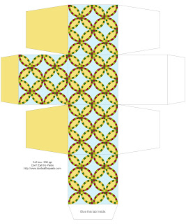 Wedding ring quilt printable box available in 2 sizes. #printables #papercraft