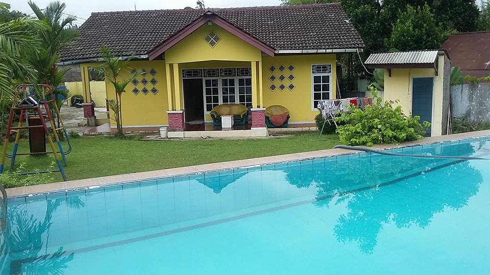 MARKETING PROPERTY BOGOR: VILLA DIJUAL CISARUA BOGOR