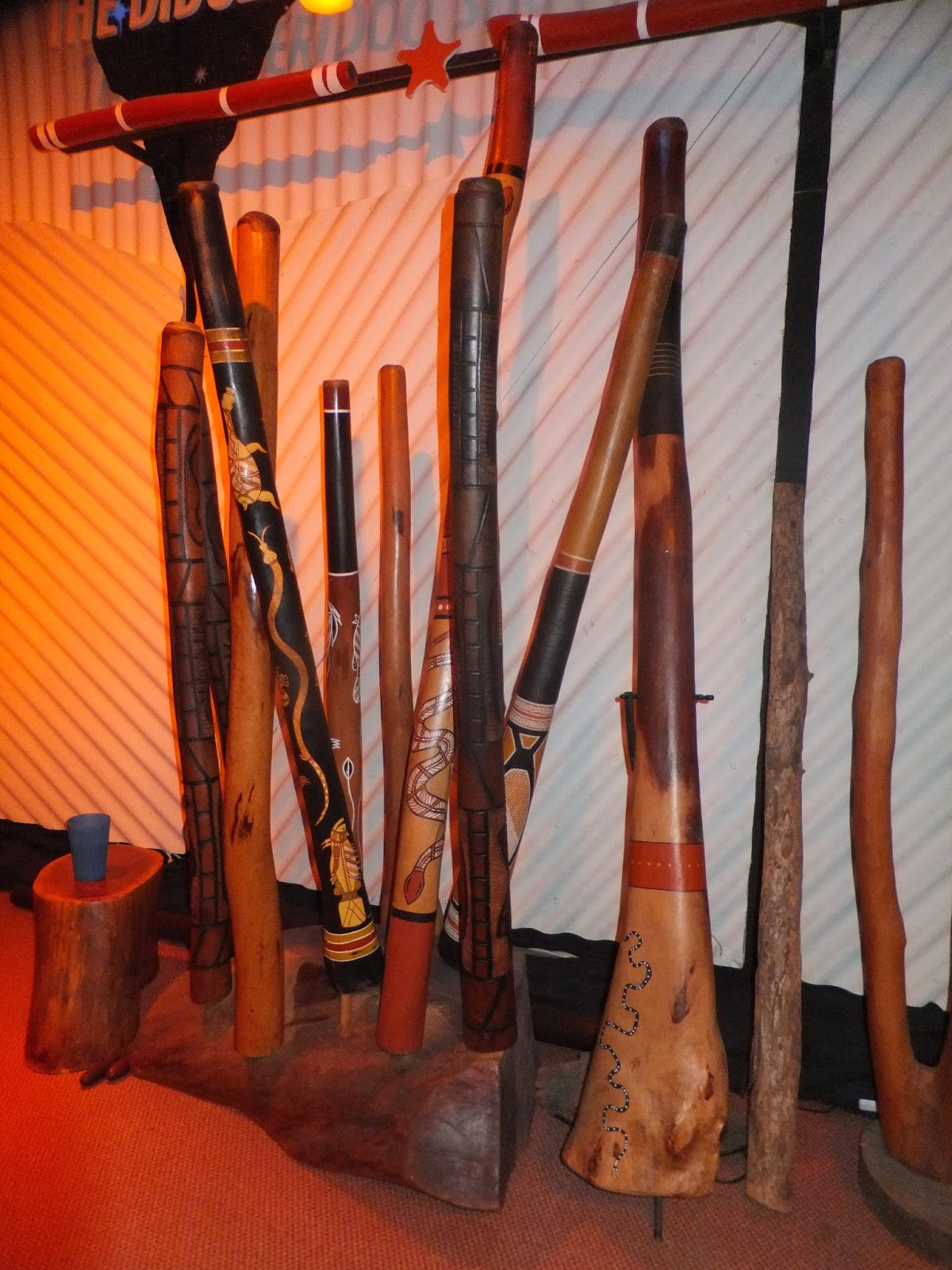 Ramsdens Ramblings Desert Park, Didgeridoo Show and camp grounds Alice