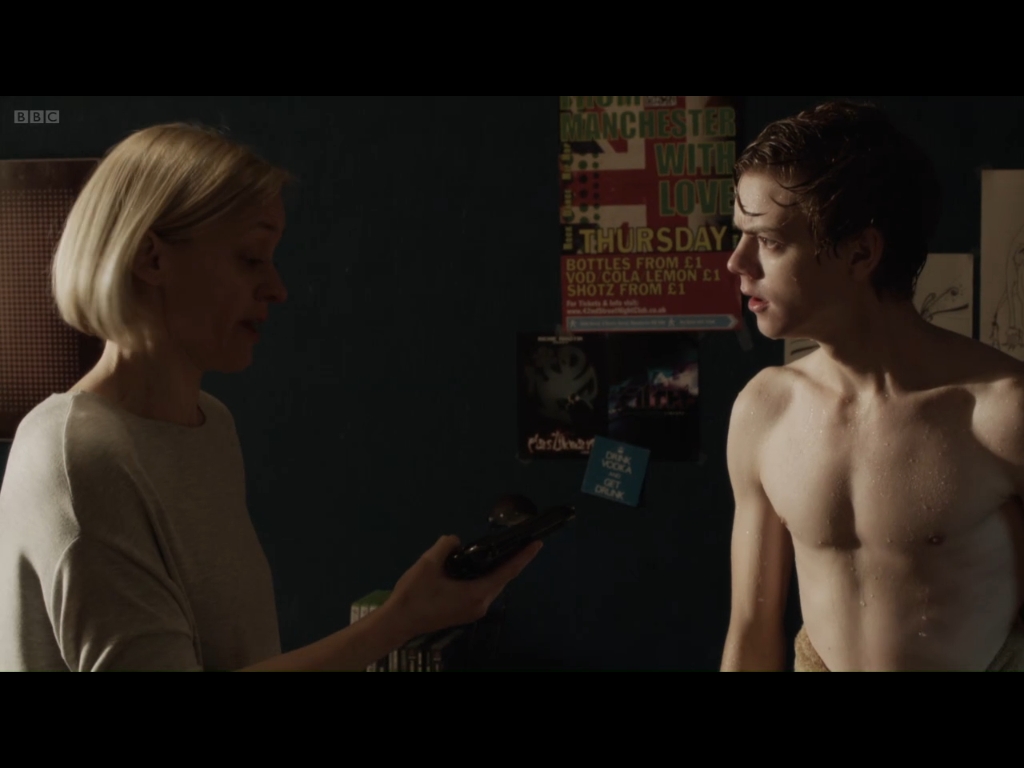 The Stars Come Out To Play: Thomas Brodie-Sangster - Shirtless in "Acc...