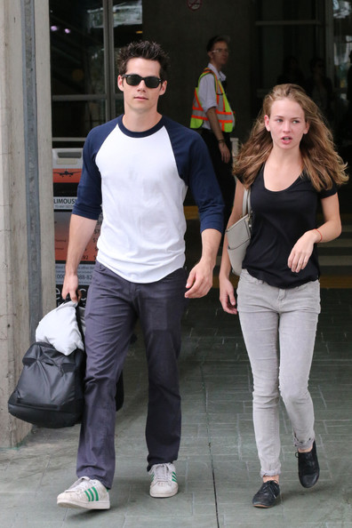 Dylan O'brien: Did He Break Up With Britt Robertson?-知识付费