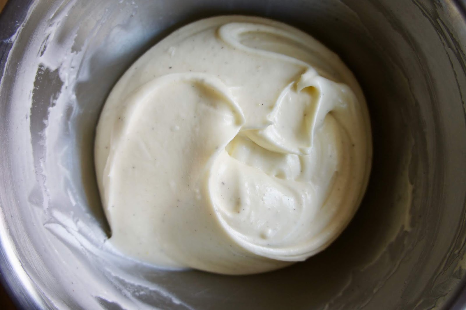 REZEPT: glutenfreie Zimtschnecken mit Frischkäse Frosting ♥ Ein ...