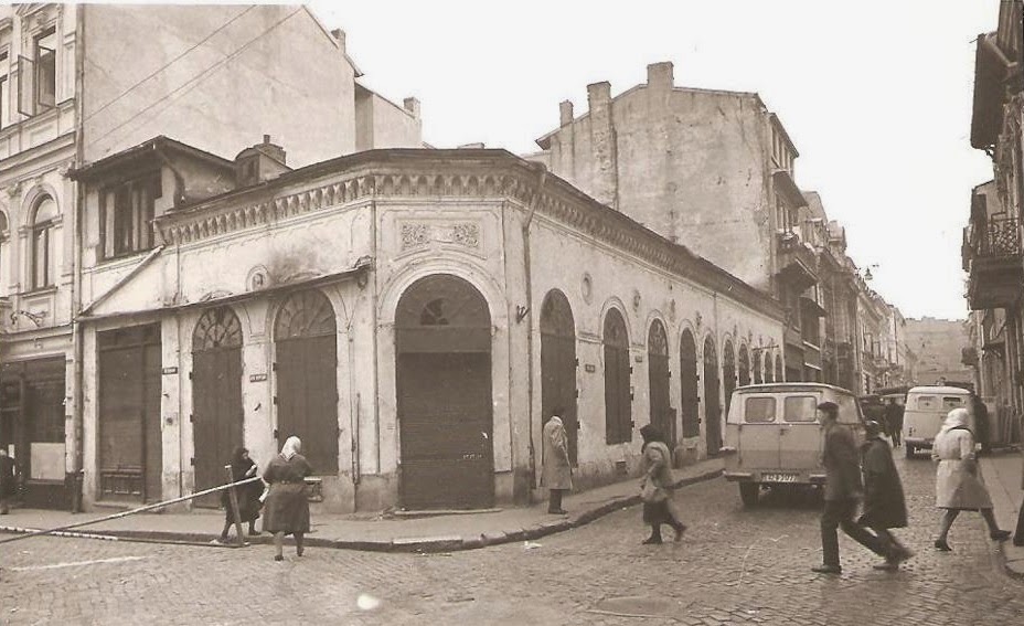 Turist în București București Centrul Vechi