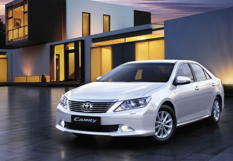 Autos y tuning: Lanzamiento oficial del Toyota Camry 2012. Datos