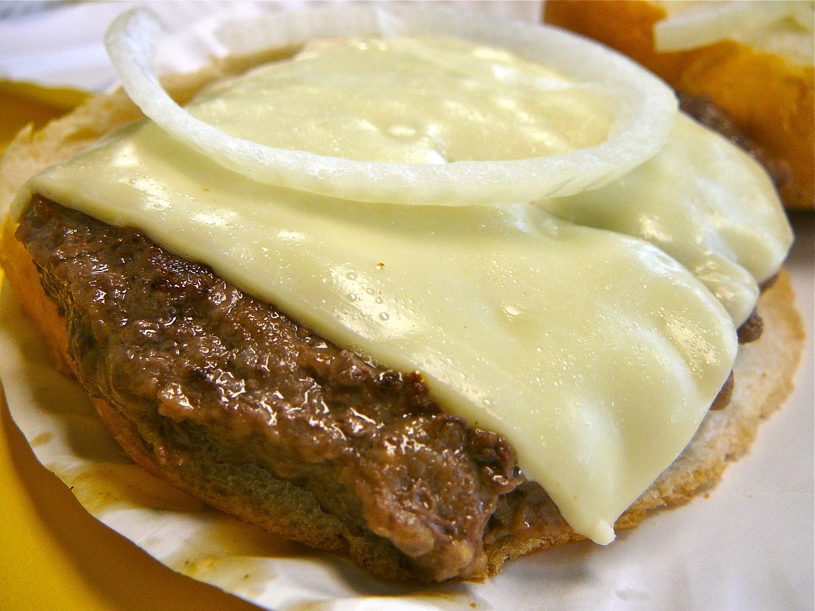 Bill Cianci's (Mostly) Burger Reviews Steaks Unlimited, Seaside