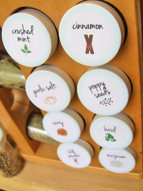 Mrs. V {at home}: Anything Else Fridays {Spice Container Labels}