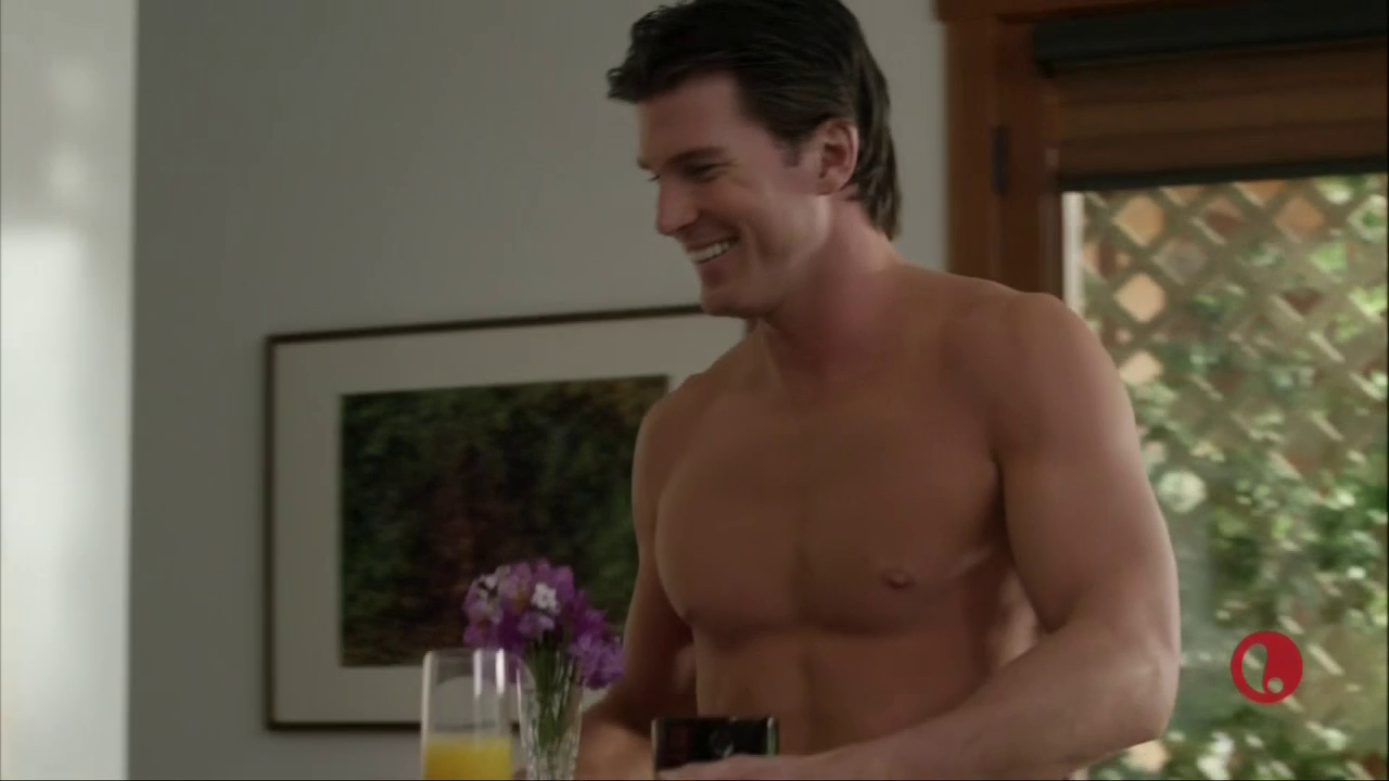 Christopher Russell Shirtless.