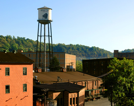 The Chuck Cowdery Blog Buffalo Trace Distillery Breaks Tourism Record 
