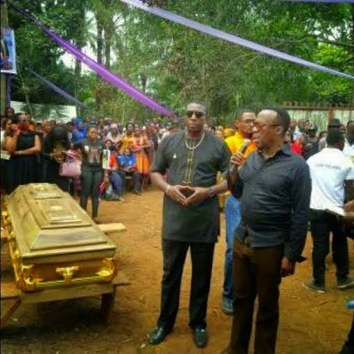 3 Photos: Actor Muna Obiekwe laid to rest