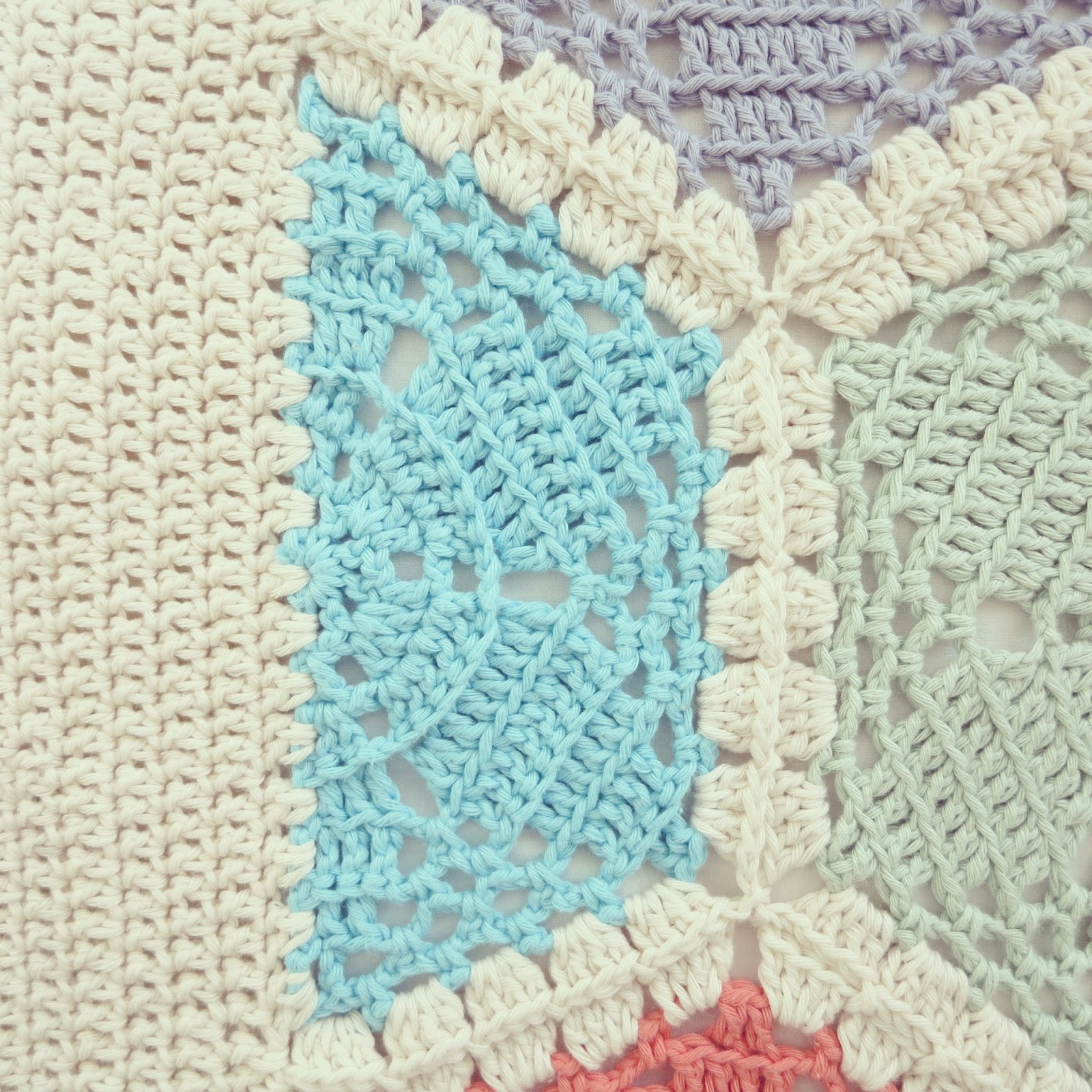 Ergahandmade Crochet Blanket + Diagrams