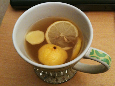 honey and lemon cold remedy
