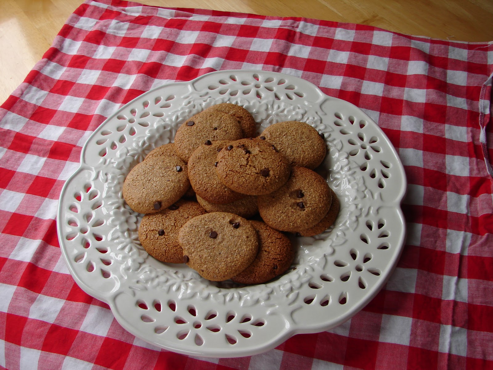 Almond & Carob Cookies a RANCH wife
