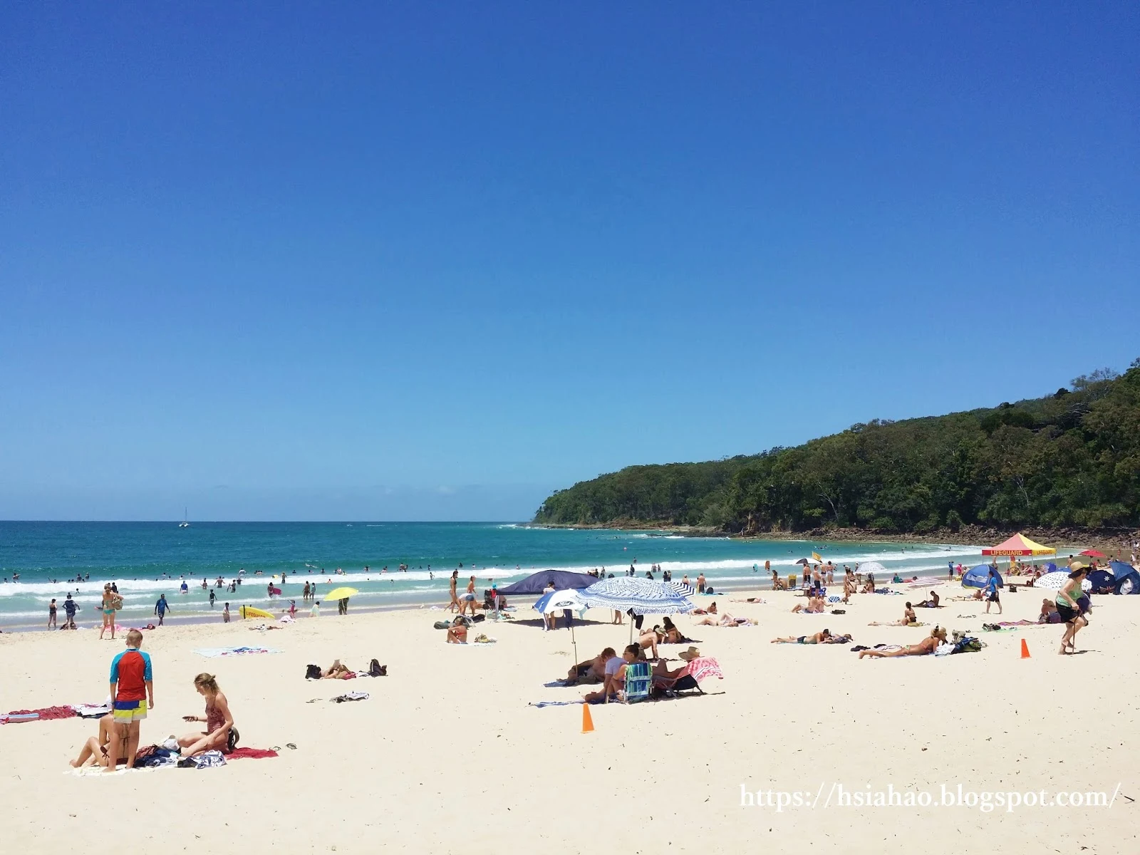 Sunshine-Coast-best-top-attraction-Noosa-Head-tourist-spots-Noosa-Main-Beach-Noosa-National-Park-fun-things-to-do-food-recommendation-holiday