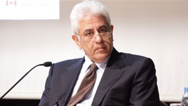 حسام بدراوى: لم ارشح و "مش عايز" اكون وزيرا للتربية والتعليم 1012