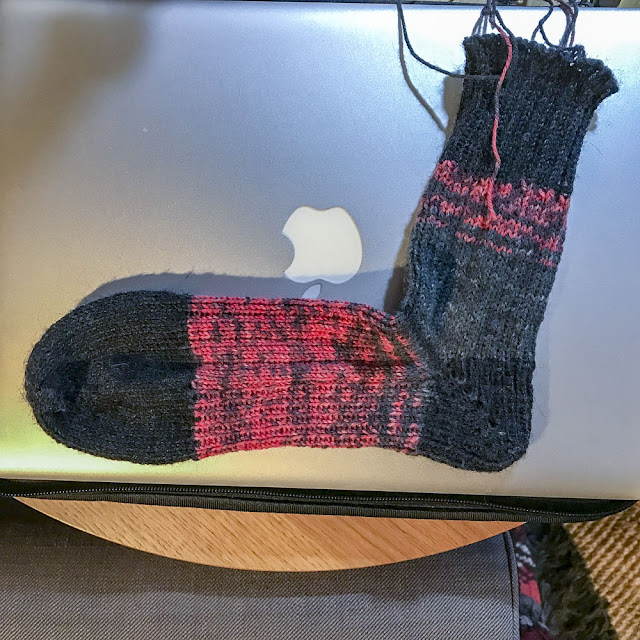 sockor, tå-upp, förkortade-varv-häl, bumeranghäl, elastisk-avmaskning, stickning, knitting sockor, tå-upp, förkortade-varv-häl, bumeranghäl, elastisk-avmaskning, stickning, knitting