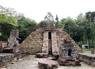 candi sukuh karanganyar candi sukuh karanganyar