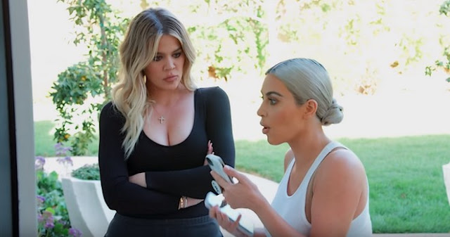 Khloe Kardashian y Kim Kardashian. Juntas con celular. KUWTS temporada 15.