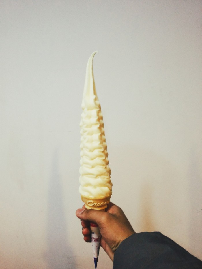 foodXlifee Footlong Ice cream Cone