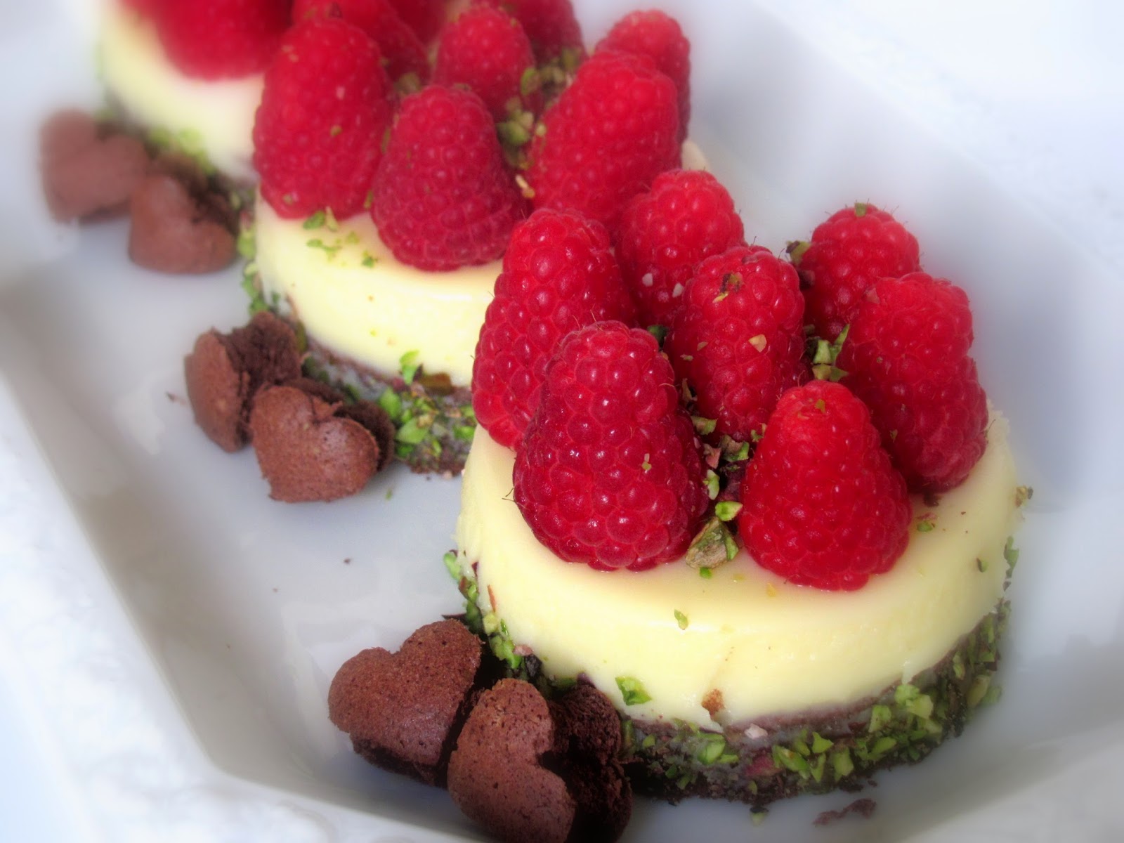 Tra dolce ed amaro: Märchenhafte Sünde: Himbeertörtchen mit zweierlei ...
