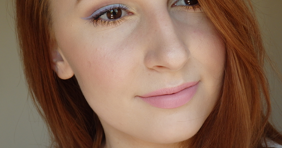 Pastel Makeup - Adjusting Beauty