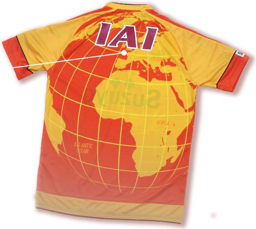 清水エスパルス 2016 新ユニフォーム 背中スポンサーが「グリコ ...