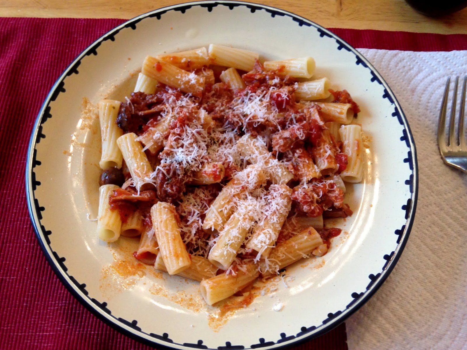 Our Garden and Table n'at: Rigatoni with Pork Ragu and crostini with ...