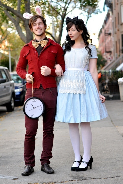Amy's Daily Dose Best Halloween Couple Costumes