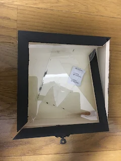 壊れた箱