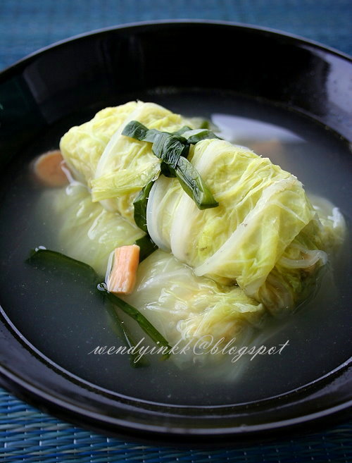 Table for 2.... or more Chinese Cabbage Rolls in Broth Chinese