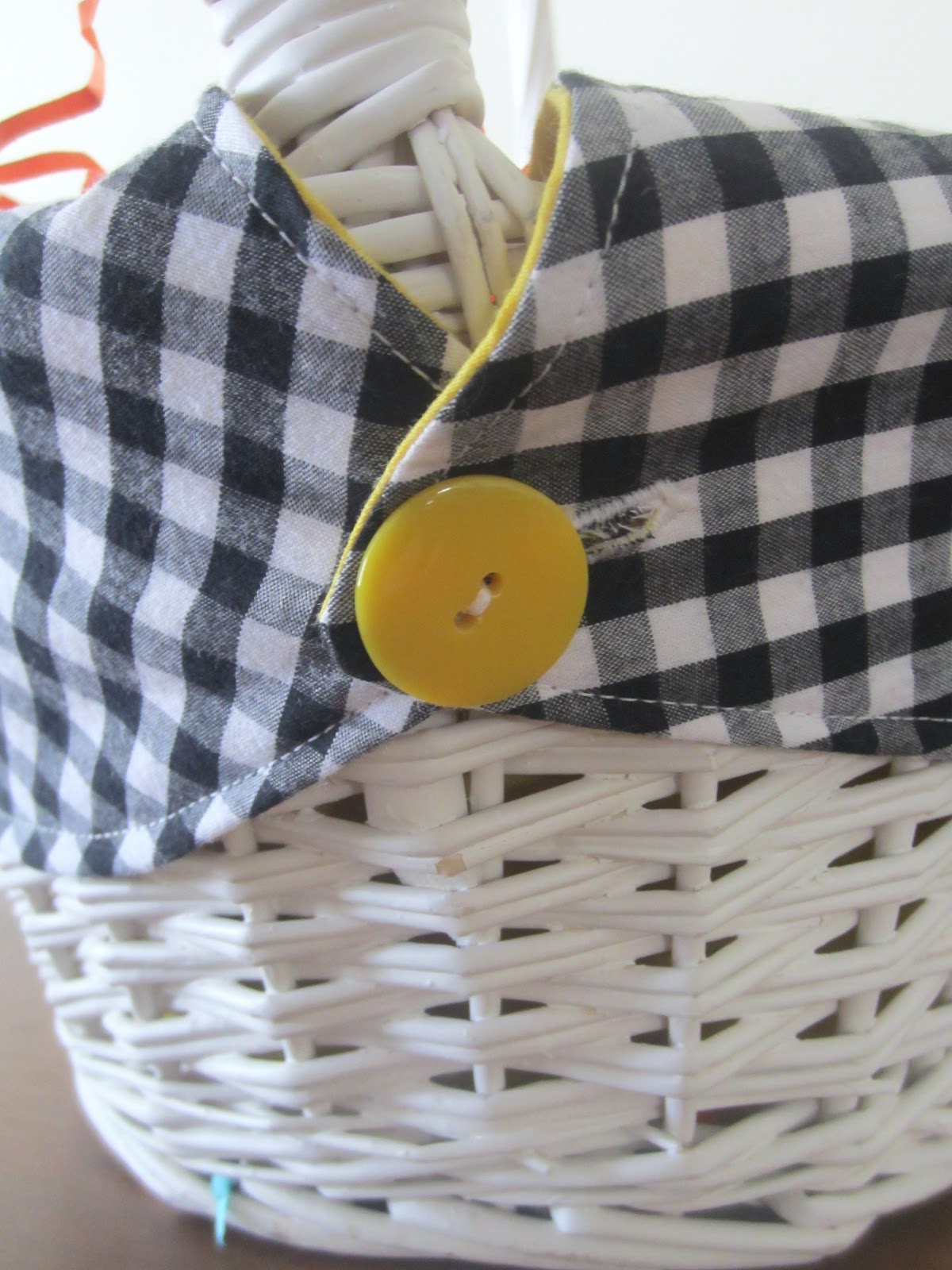 Staying Steyn Celebrate Easter Reversible Basket Liner Tutorial