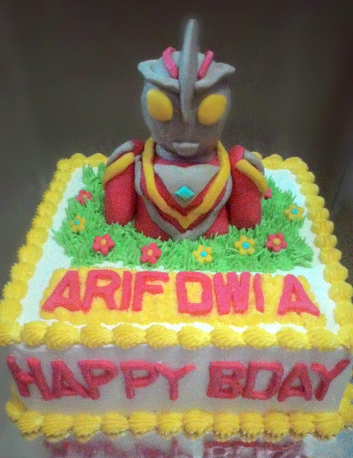 Cake Ulang Tahun Gambar Kartun dan Karakter