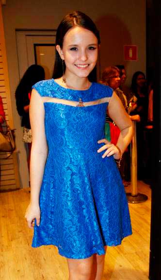 Larissa Manoela vestido azul