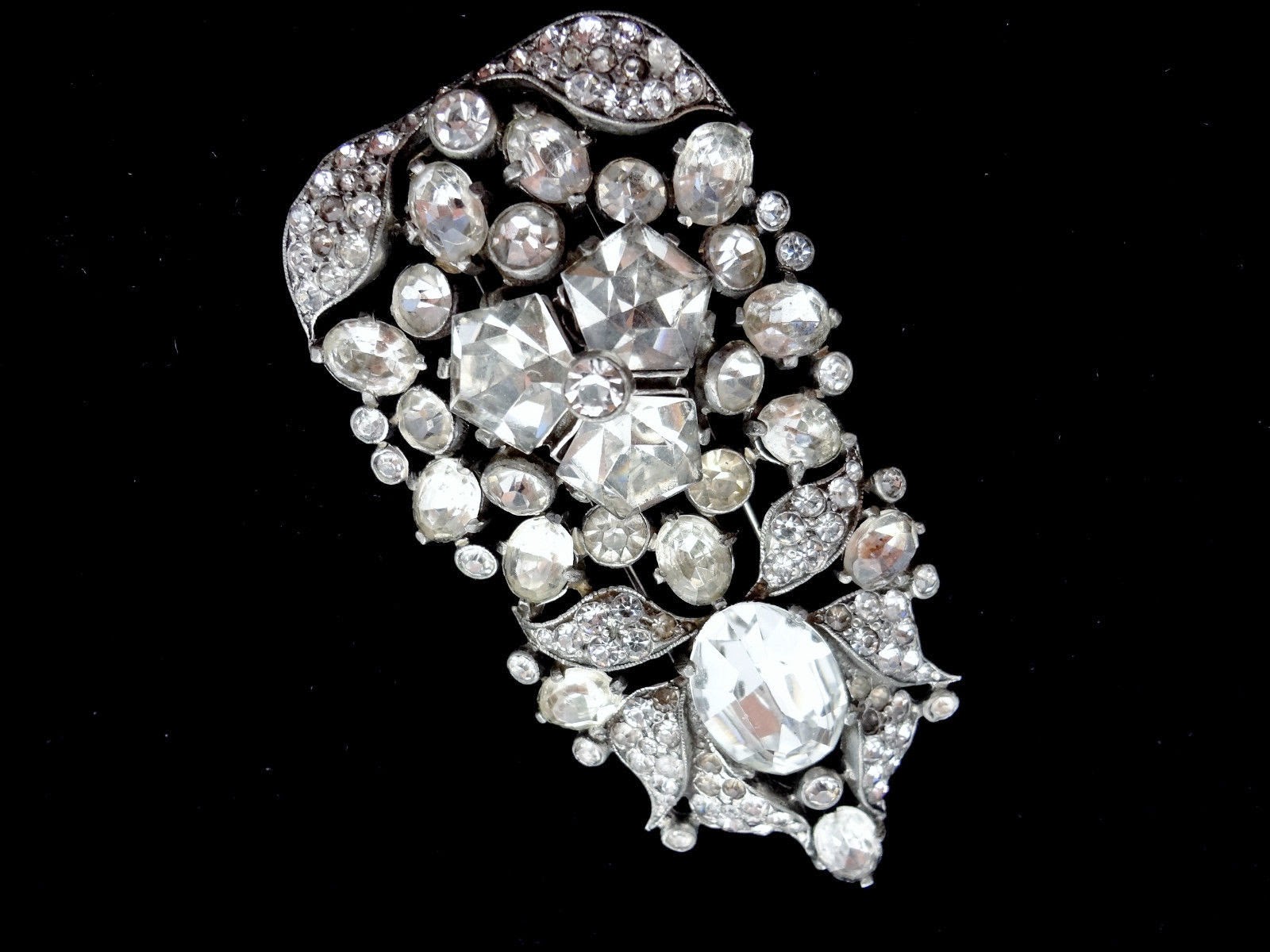 The Jewelry Lady's Store: Eisenberg Original Fur Clip