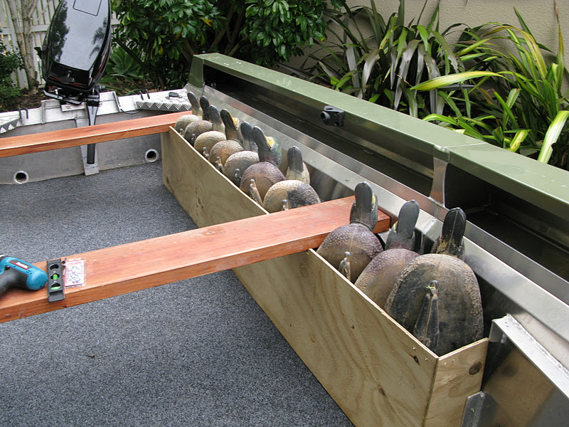 Snuffithome Duck readiness, working on the boat