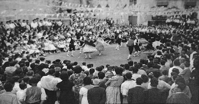 Beceite, Beseit, jota, plaza, fiestas, festes, ballá, bailar