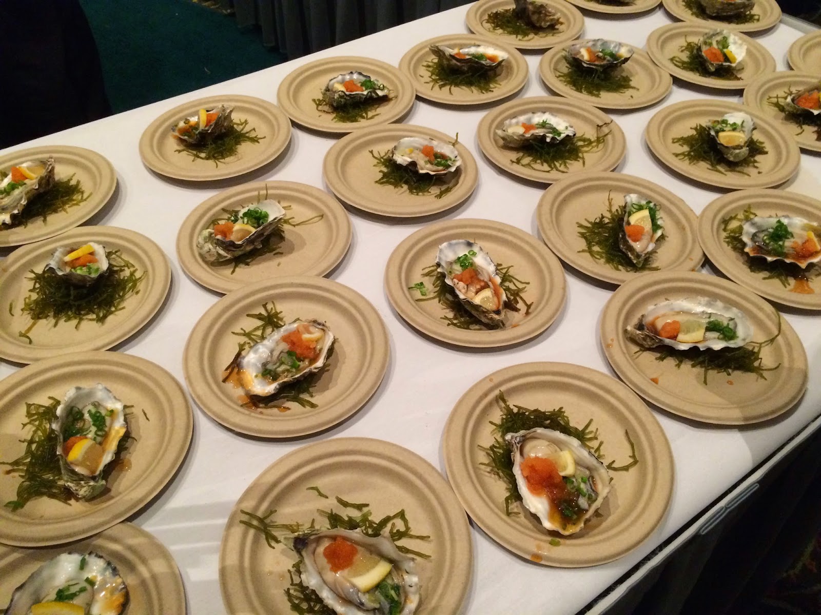 GREAT EATS HAWAII 2014 CHOPSTICKS AND WINE