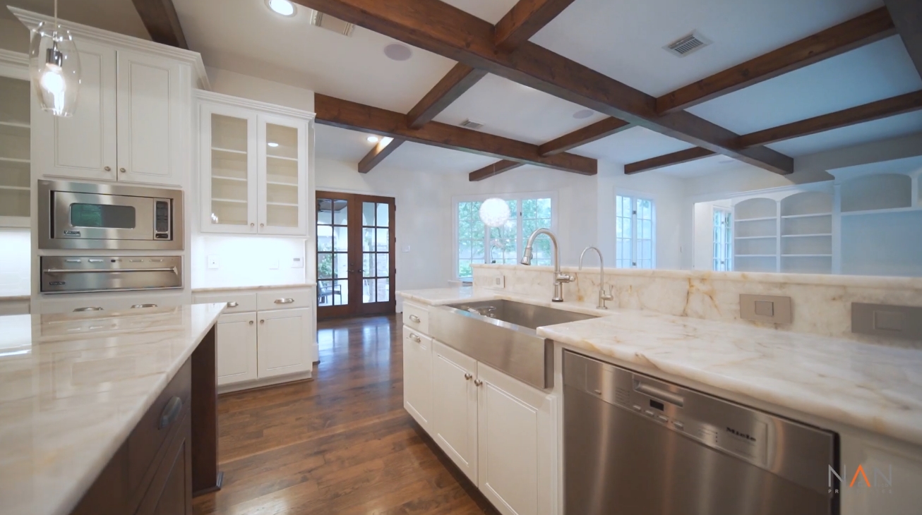 15 Photos vs. Immaculate Home in Prestigious Highland Village | Houston, TX - High End Home & Interior Design Video Tour