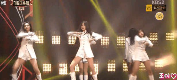 현재형으로 볼날이 얼마 남지않은 아이오아이 가요대축제 단체샷모음.gif | 인스티즈