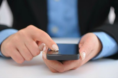 النظر في الهاتف المحمول