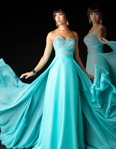 Mac Duggal Prom Dresses Collection - Stylish Trendy