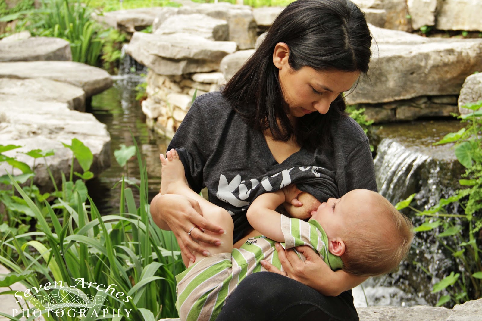 A Breastfeeding Photographic Journey Despite the Tears and Frustration