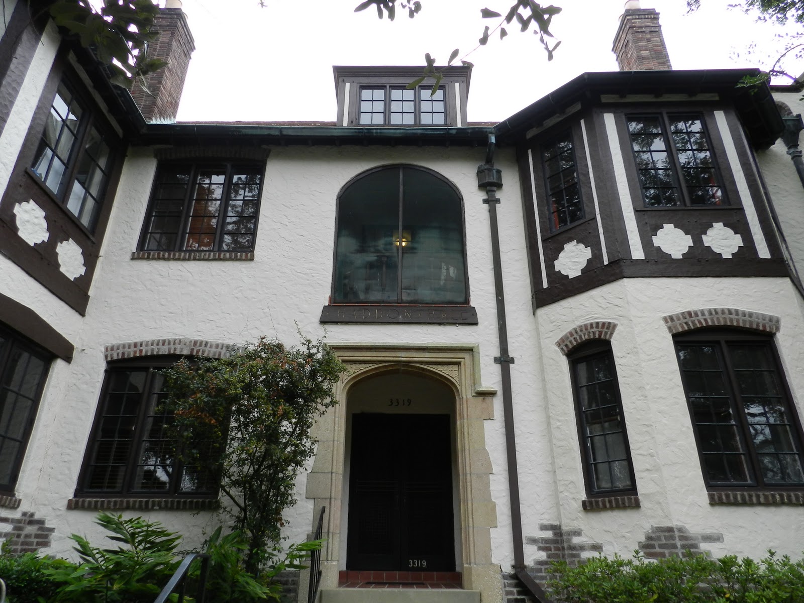 Mike's Historic Buildings Haddon Hall Apartments