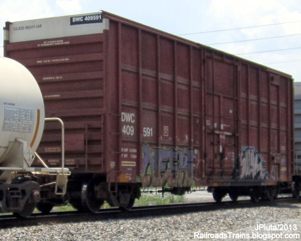 RAILROAD Freight Train Engine EMD GE Boxcar BNSF,CSX,FEC