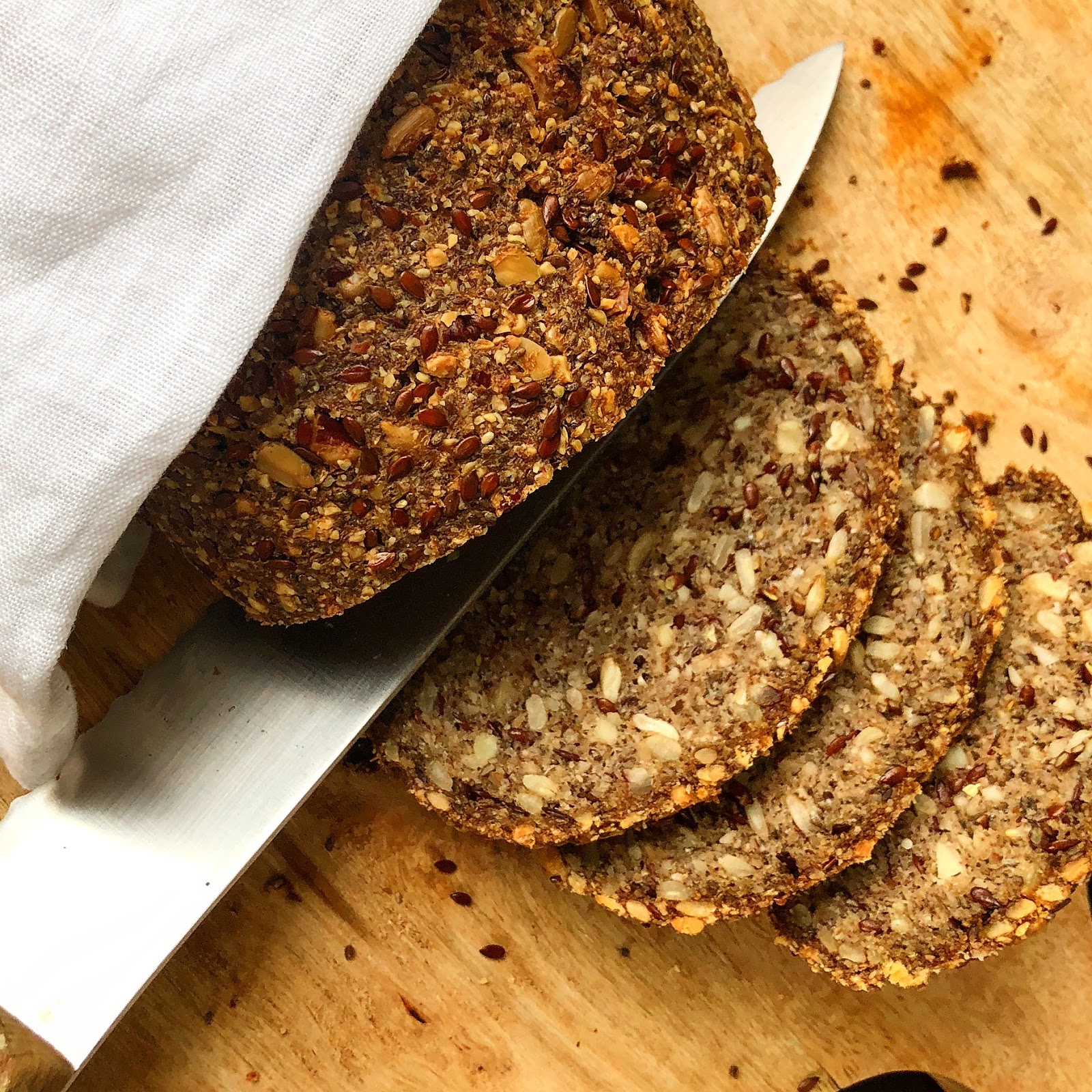 Low Carb Brot (glutenfrei) - Kubiena - Kochblog