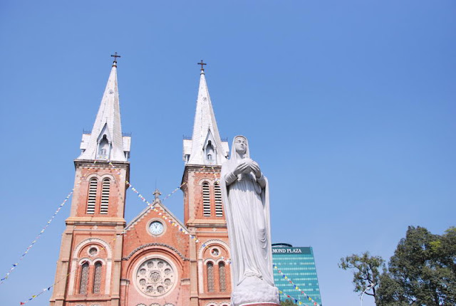 Notre Dame de Saigon - Photo An Bui