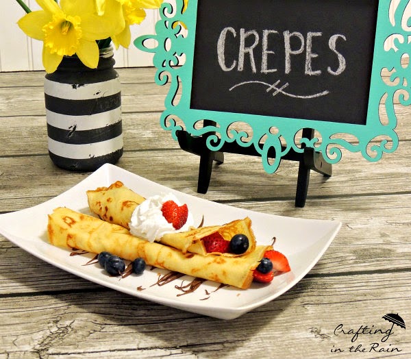 Easy Crepe Bar || Recipe and tips for a delicious crepe party www.craftingintherain.com