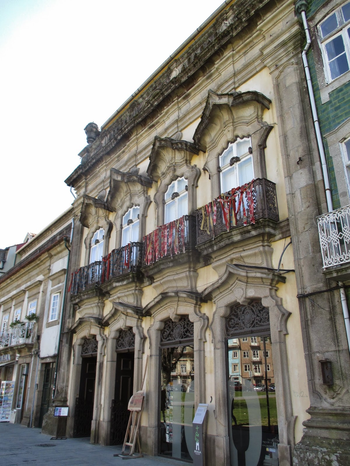 Viajar e descobrir: Portugal - Braga - Casa Rolão - Livraria Centésima ...